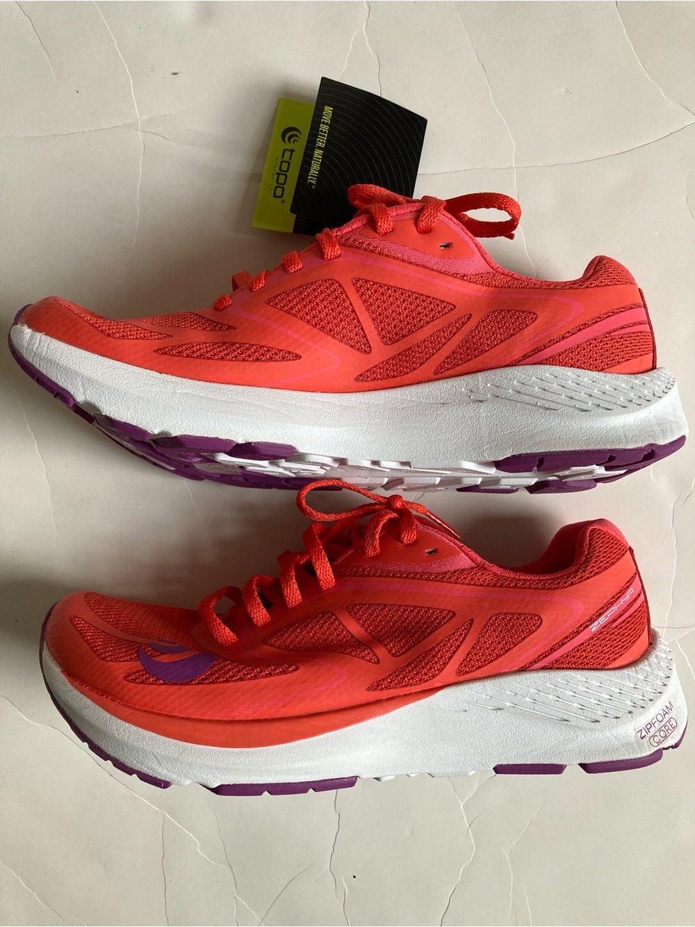 Topo athletics zephyr road running shoe women’s 7 wide toe box low drop NWT